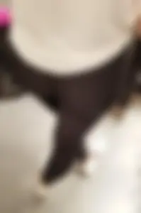 Assorted ass in leggings