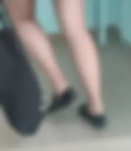 Legs of a Candid College Teen in Pantyhose Closeup Creepshot