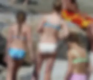 Bikini girls