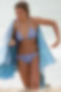 Bikini girls