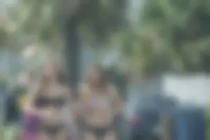 Candid Florida babes at Deerfield Beach in the winter