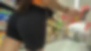 Asian girl shopping @ Walmart