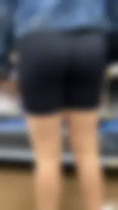 Lil booty baddie gave me the side eye