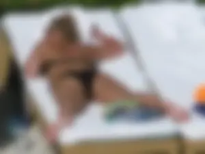 Bikini girls