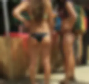 Bikini girls