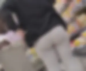 Gray Leggings Mom Shopping