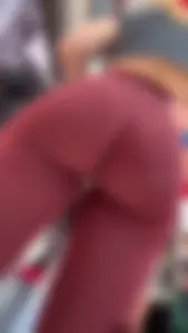 Blonde PAWG in Red Leggings So Sexy (Not OC)