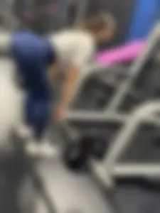 Extremely tight deadlifting in blues