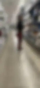 Nice bubble in Walmart :eyes:red leggings