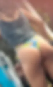 Beautiful beach booty (pt1)