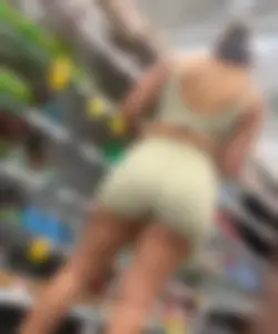 Beautiful thick girl in tight shorts part 2