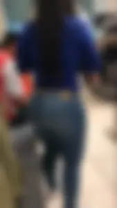 Chubby Booty and Legs in Tight Jeans Store Creepshots