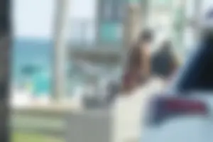 Candid Florida beach and bikini girls
