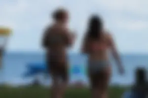Huge collection of sexy girls out in bikinis in Florida