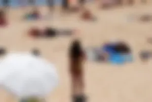 Bikini girls