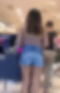 Jeans vs short vs skirt vs leggings!