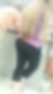 Chubby Booty in Yoga Pants Creepshots Gallery