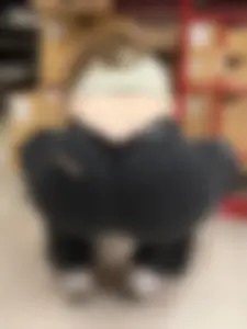Blondish brunette squatting and working (oc)