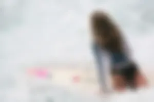 Candid surfing girls