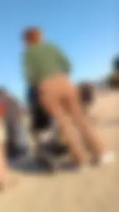 Absurdly Fat Ass Mom In Brown Spandex BBW (OC)