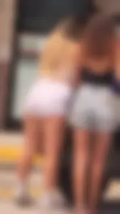 2 for 1 baddies outside 7/11