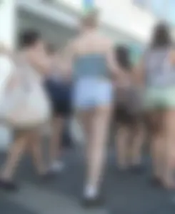Daisy dukes candid girl showing her ass cheeks
