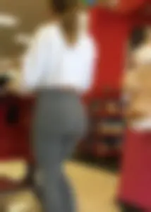 Sexy lady shopping at Target with a big ass in grey leggings