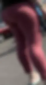 HUGE Milf Ass in Pink Leggings (VPL)