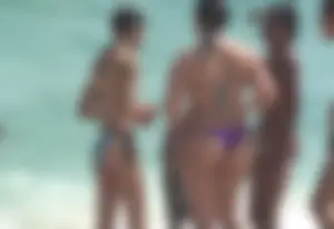 Bikini girls