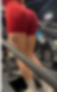 Dumb thicc Latina