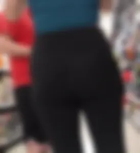 OC. Cute blonde with nice body in tight leggings (VTL)