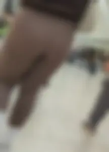 A few hot ladies at mall (OC)