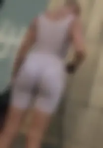 SEXY FIT SPANDEX OUTFIT PERFECT ASS BALD GIRL