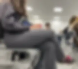 College Vpl Latina In Dark Grey Leggings Going Up The Stairs