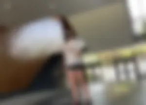 Thick college slut in shorts