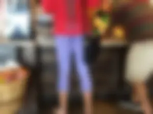 Starbucks milf sexy in light purple leggings with decent ass and mound