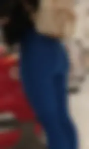 Short cap: blue leggings ebony bubble