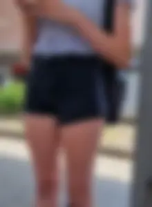 Candid Girl in Shorts Bus Stop Creepshots, Great Booty And Legs