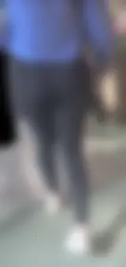 Girl with fit bubble booty in leggings going up elevator