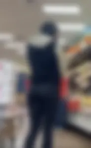Petite Latina with fit ass in leggings