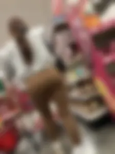 Small ass strong vpl