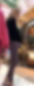 Blonde tight ass MILF at Starbucks (long video)