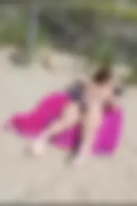 Some frenchs sunbathing