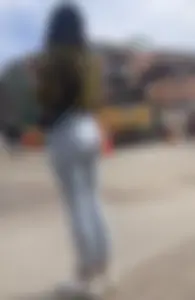 Asian Bubble Butt in Jeans