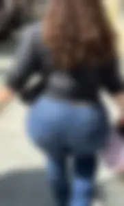 BBW ((WIDE HIPS WIDE ASS in tight jeans))