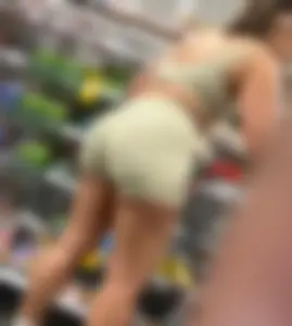 Beautiful thick girl in tight shorts part 2