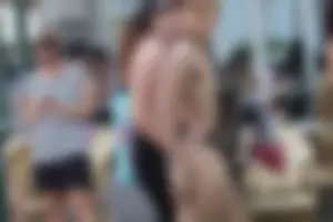 Florida beach and bikini girls