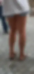 Nice Candid Legs in Shorts And Feet in Sandals Street Closeup Creepshot
