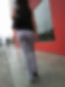 Sexy thick milfs ass in tight pants with vtl