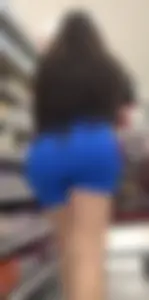 Insane latina MILF ass in yoga shorts (upshot)
